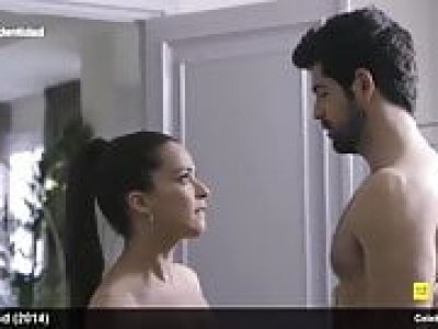 Megan Montaner et Veronica Sanchez : vidéo de sexe nue et chaude