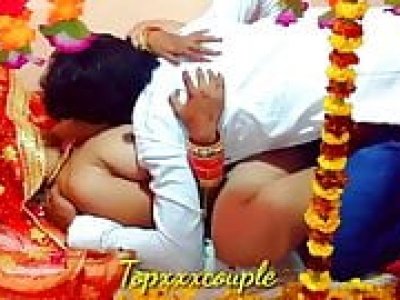 Vidéo de sexe de la première nuit de l'Indien desi suhagrat